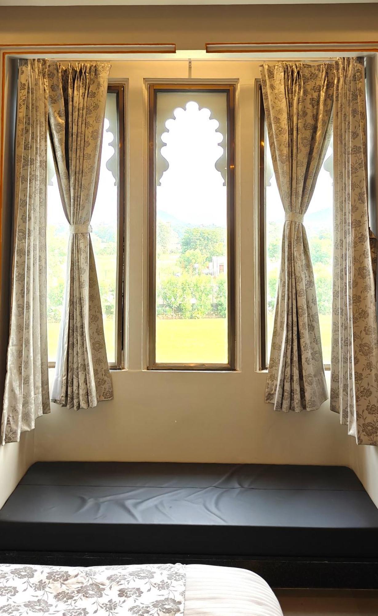 The Biletha Bagh Hotel Udaipur Exterior photo